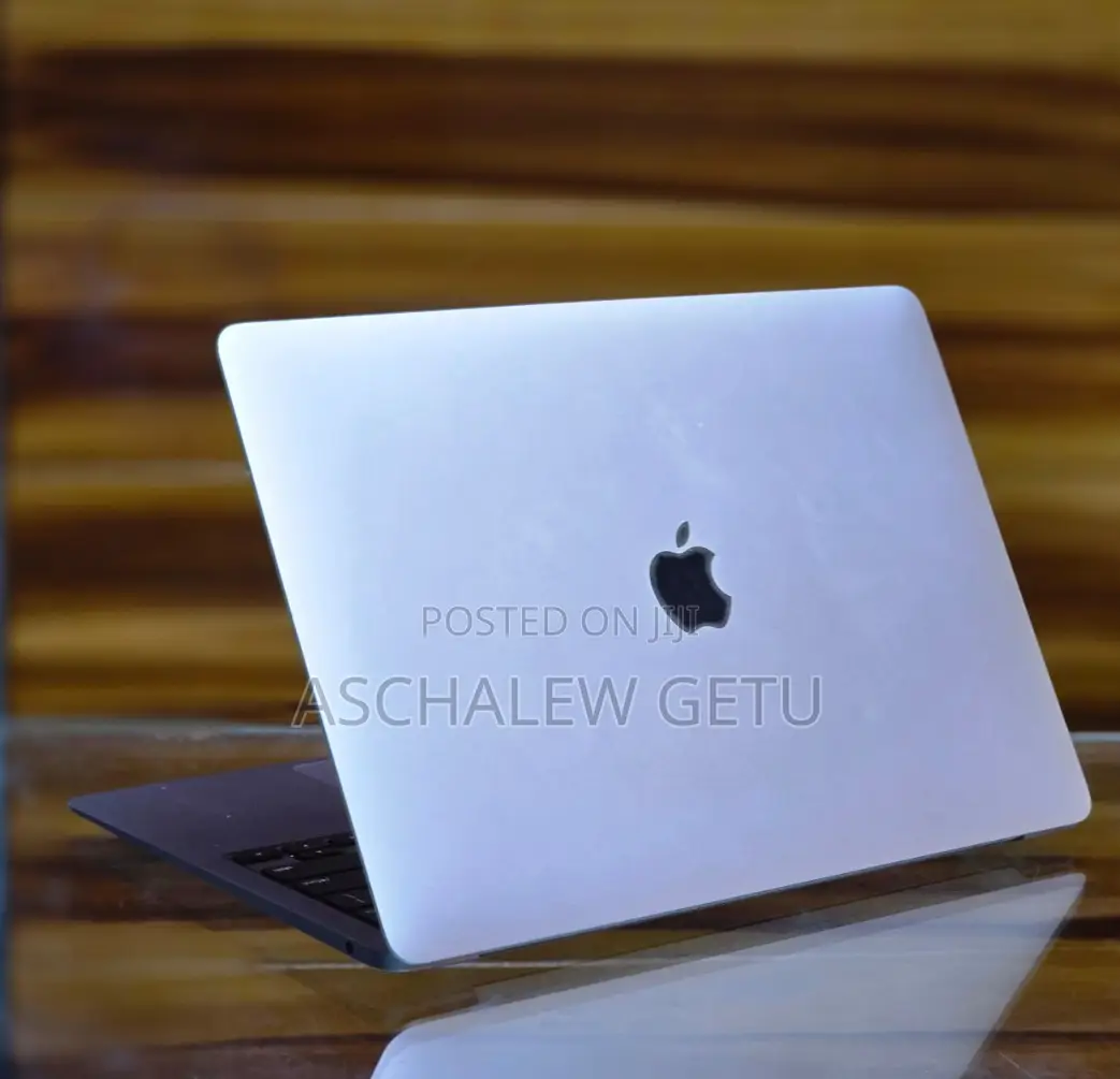 New Laptop Apple MacBook Air 2020 8GB Intel Core I5 SSD 256GB