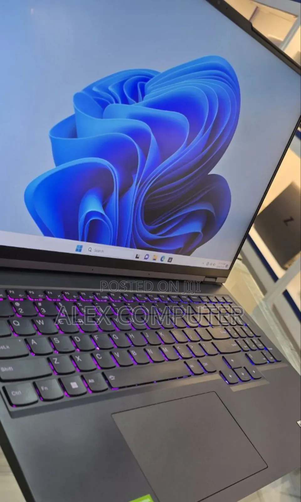 New Laptop Lenovo Legion 7 16GB Intel Core I9 SSD 1T