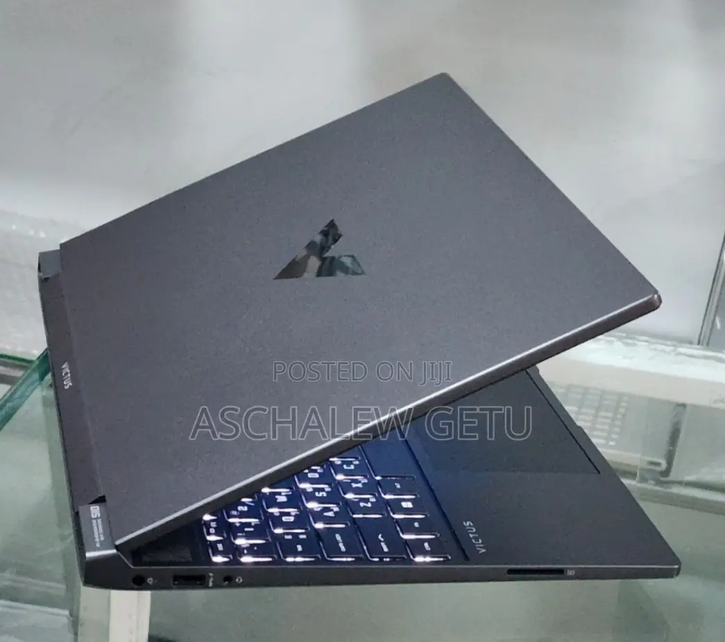 New Laptop HP Victus 15 16GB AMD Ryzen 5 SSD 512GB