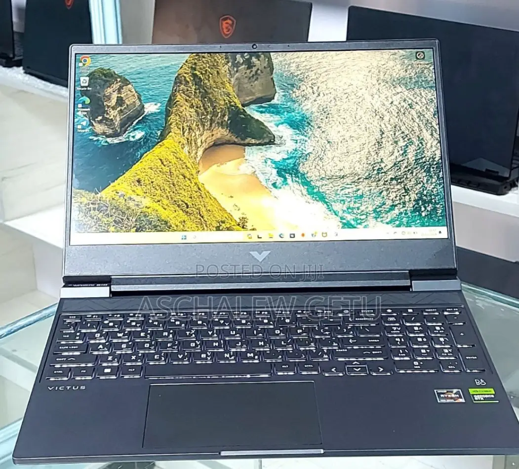 New Laptop HP Victus 15 16GB AMD Ryzen 5 SSD 512GB