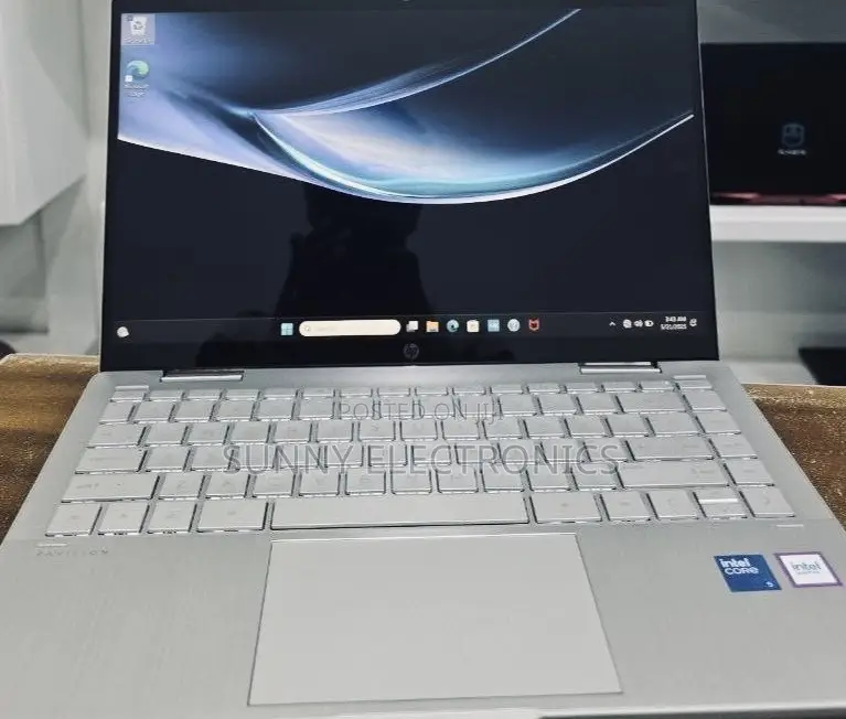 New Laptop HP Envy X360 16GB Intel Core Ultra 5 SSD 1T