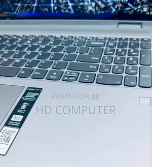 New Laptop Lenovo Yoga 7i 8GB AMD Ryzen 5 SSD 512GB