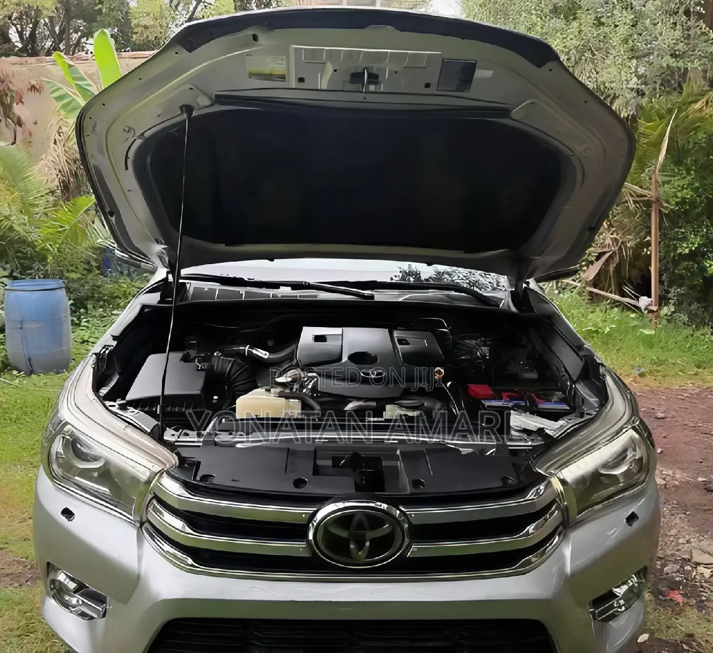 Toyota Hilux 2019 Silver