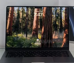 Photo - New Laptop Apple MacBook Pro 2022 M2 16GB Apple M2 SSD 512GB