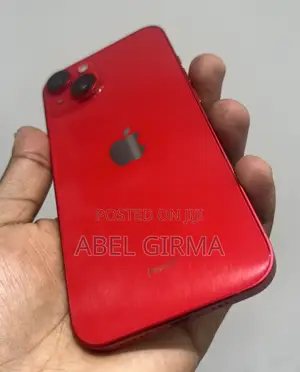 Photo - Apple iPhone 14 128 GB Red