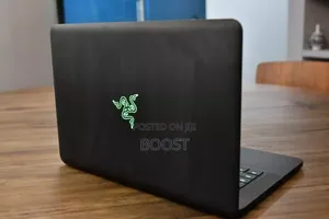 New Laptop Razer Blade 16GB Nvidia SSD 1T