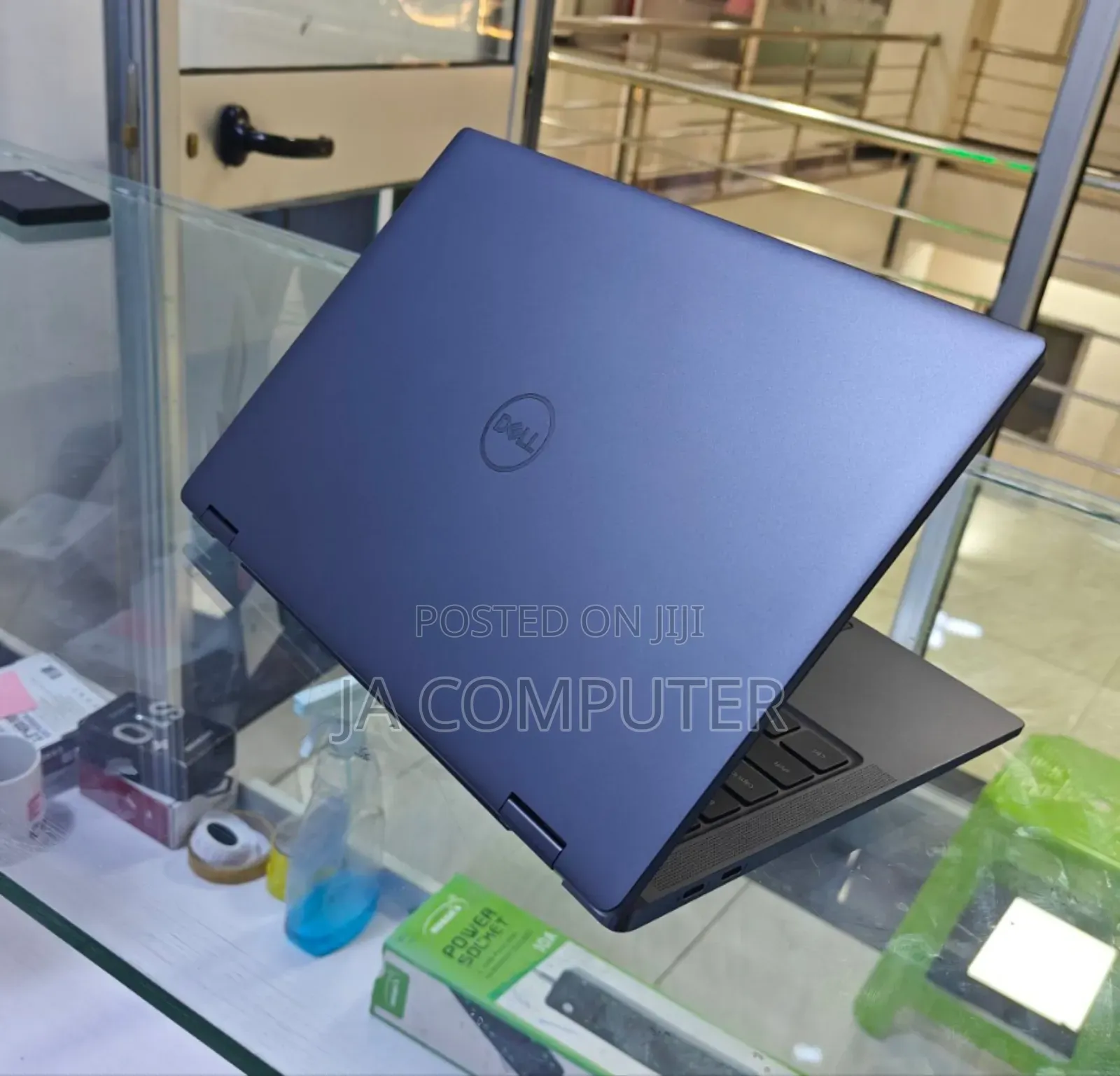 New Laptop Dell 16GB Intel Core I7 SSD 512GB