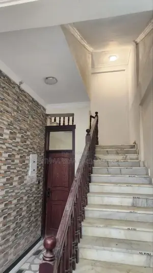 Furnished 6bdrm House in አካክሮስ አካባቢ, Oromia-Finfinne for sale