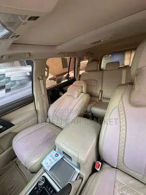 Toyota Land Cruiser 2019 Silver