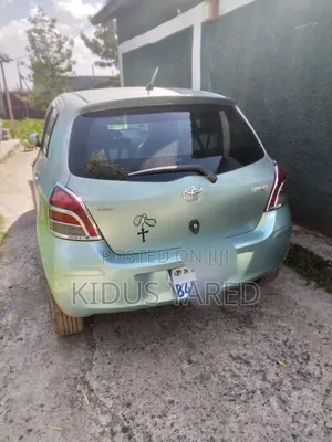 Toyota Yaris 2008 Green