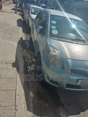 Toyota Yaris 2008 Green