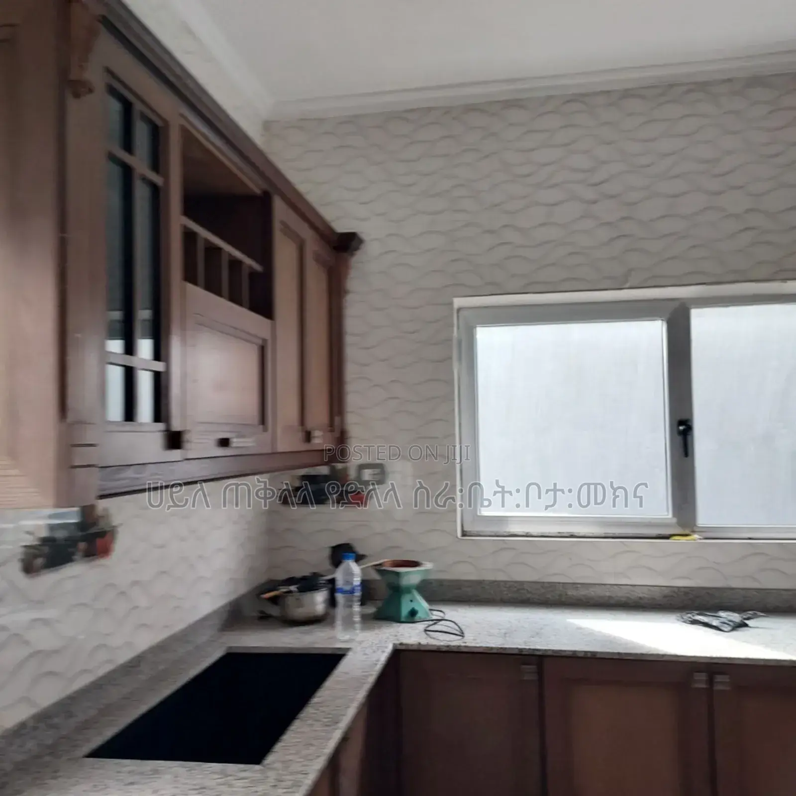 Furnished 5bdrm Villa in ለገጣፎ አካባቢ, Oromia-Finfinne for sale