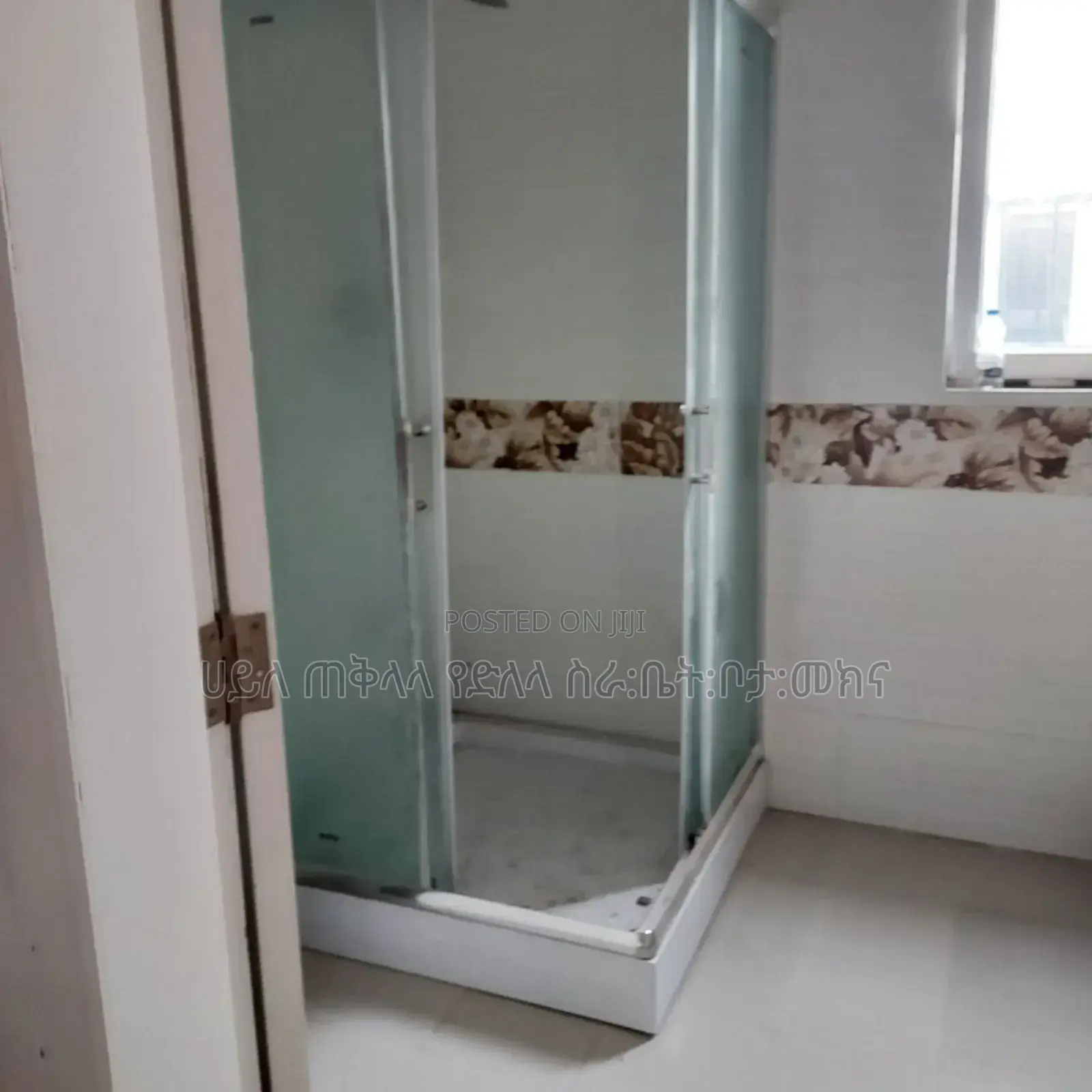 Furnished 5bdrm Villa in ለገጣፎ አካባቢ, Oromia-Finfinne for sale