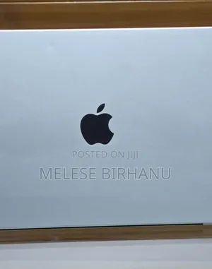 New Laptop Apple MacBook Pro 8GB Apple M3 Pro SSD 512GB