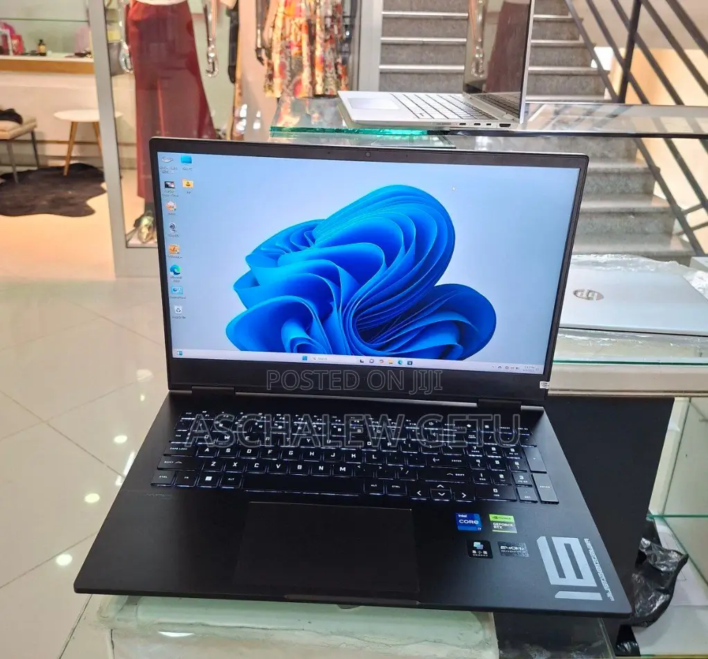 New Laptop HP Omen 16 16GB Intel Core I7 SSD 1T