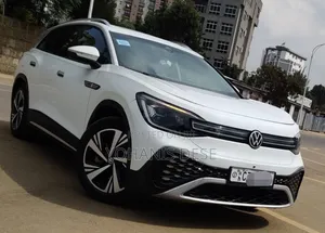 Volkswagen ID.6 2022 White