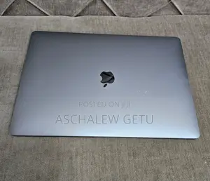 New Laptop Apple MacBook Pro 2019 32GB Intel Core I9 SSD 512GB