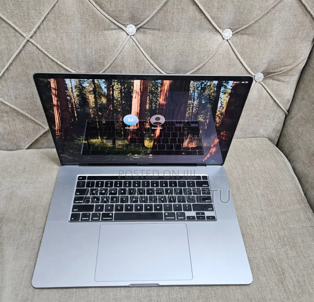New Laptop Apple MacBook Pro 2019 32GB Intel Core I9 SSD 512GB