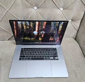 New Laptop Apple MacBook Pro 2019 32GB Intel Core I9 SSD 512GB
