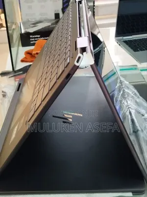 New Laptop HP Spectre 16GB Intel Core Ultra 7 SSD 1T