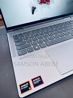 New Laptop Lenovo Yoga 7i 8GB AMD Ryzen 5 SSD 512GB