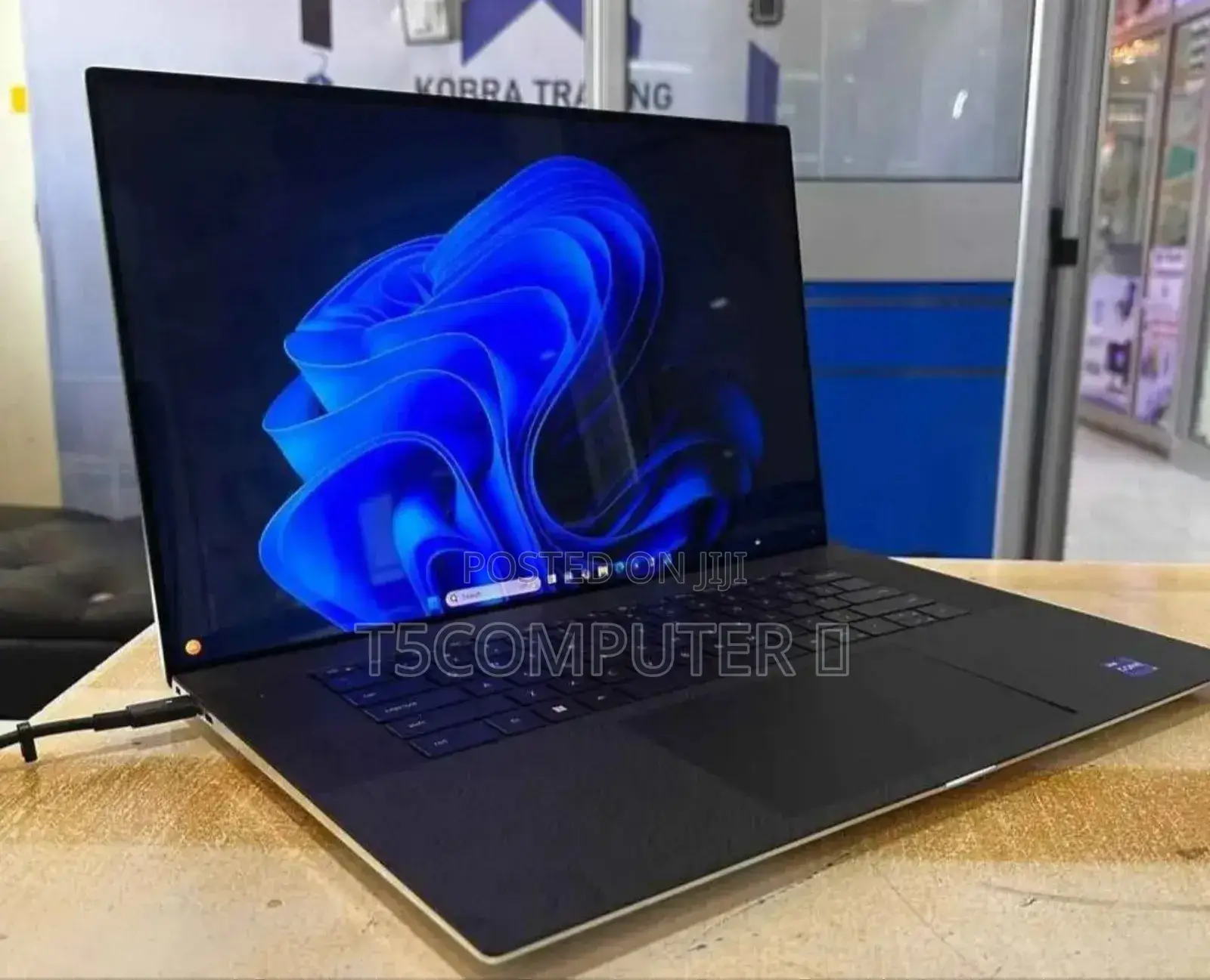 New Laptop Dell XPS 17 L701X 32GB Intel Core I7 SSD 1T