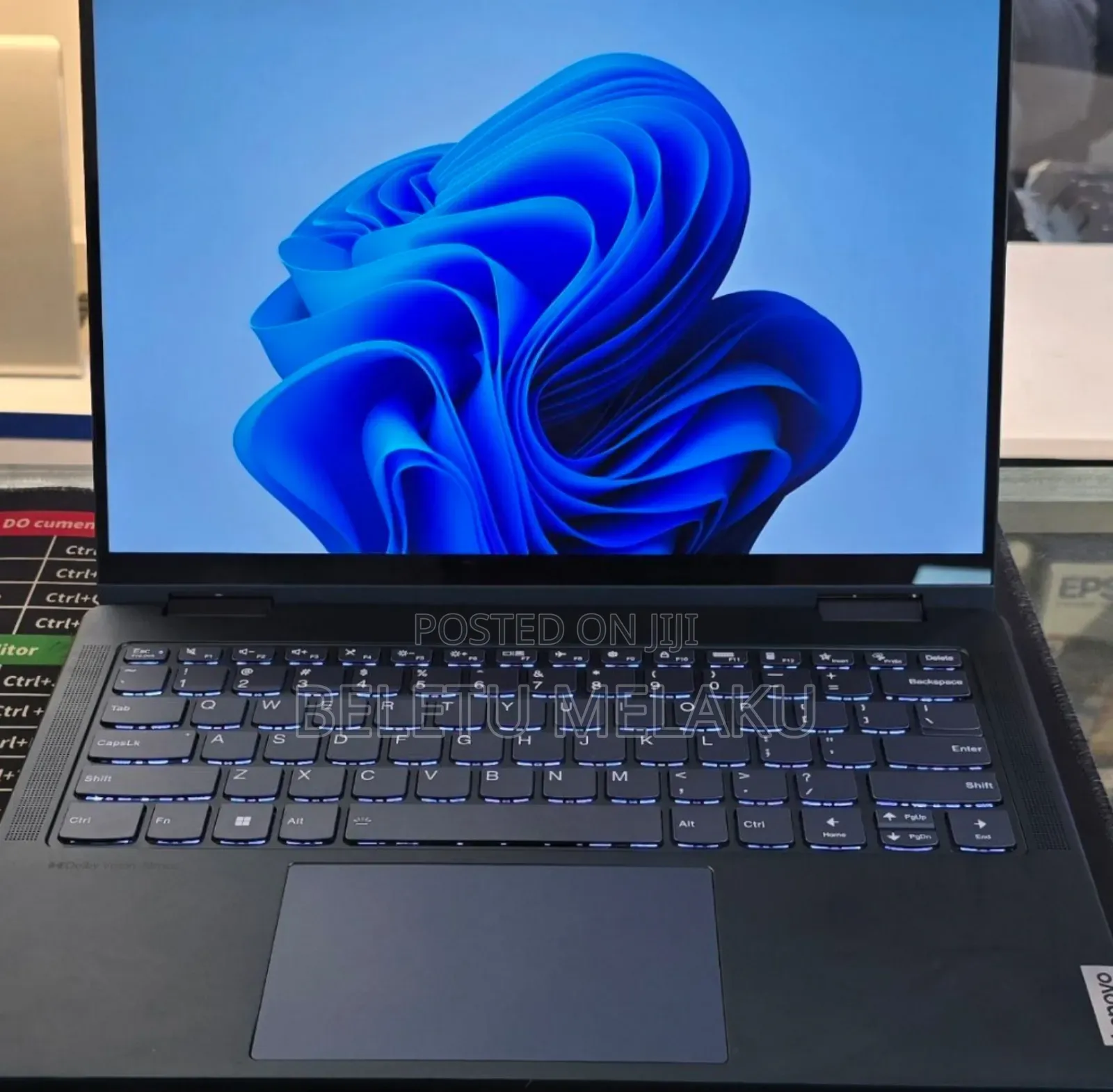 New Laptop Lenovo 16GB AMD Ryzen 7 SSD 512GB