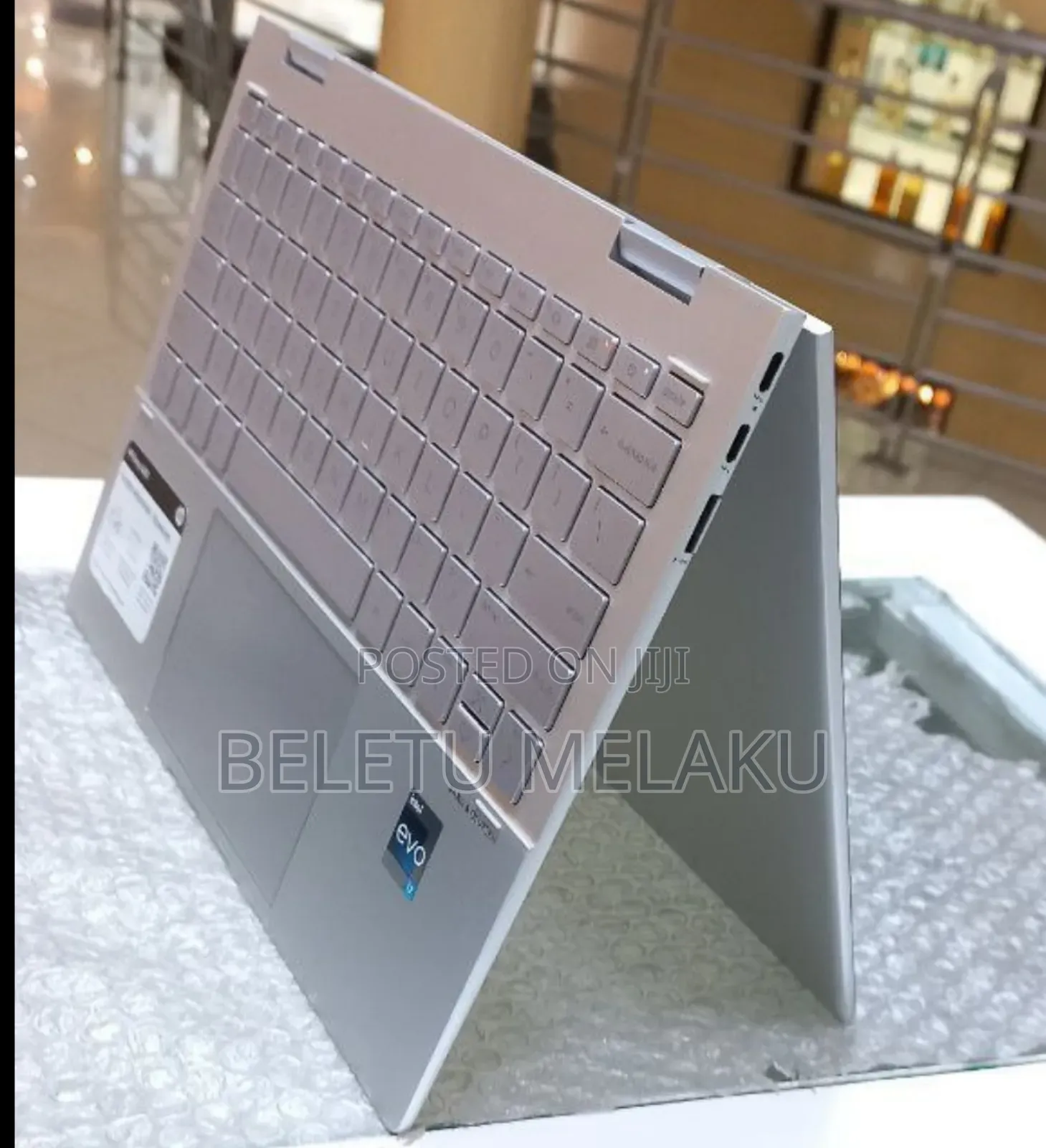 New Laptop HP Envy X360 8GB Intel Core I7 SSD 512GB