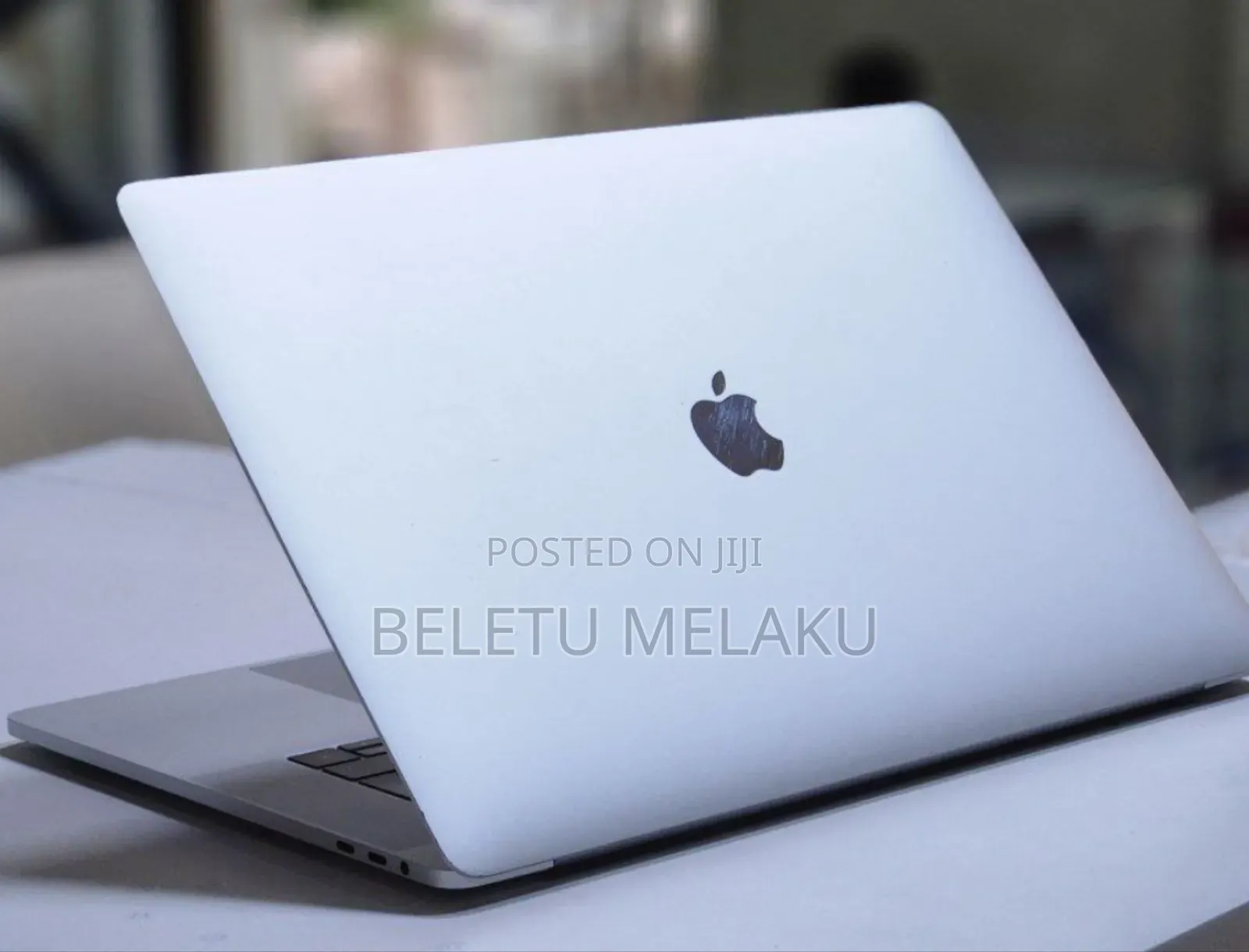 New Laptop Apple MacBook Pro 2017 16GB Intel Core I7 SSD 512GB