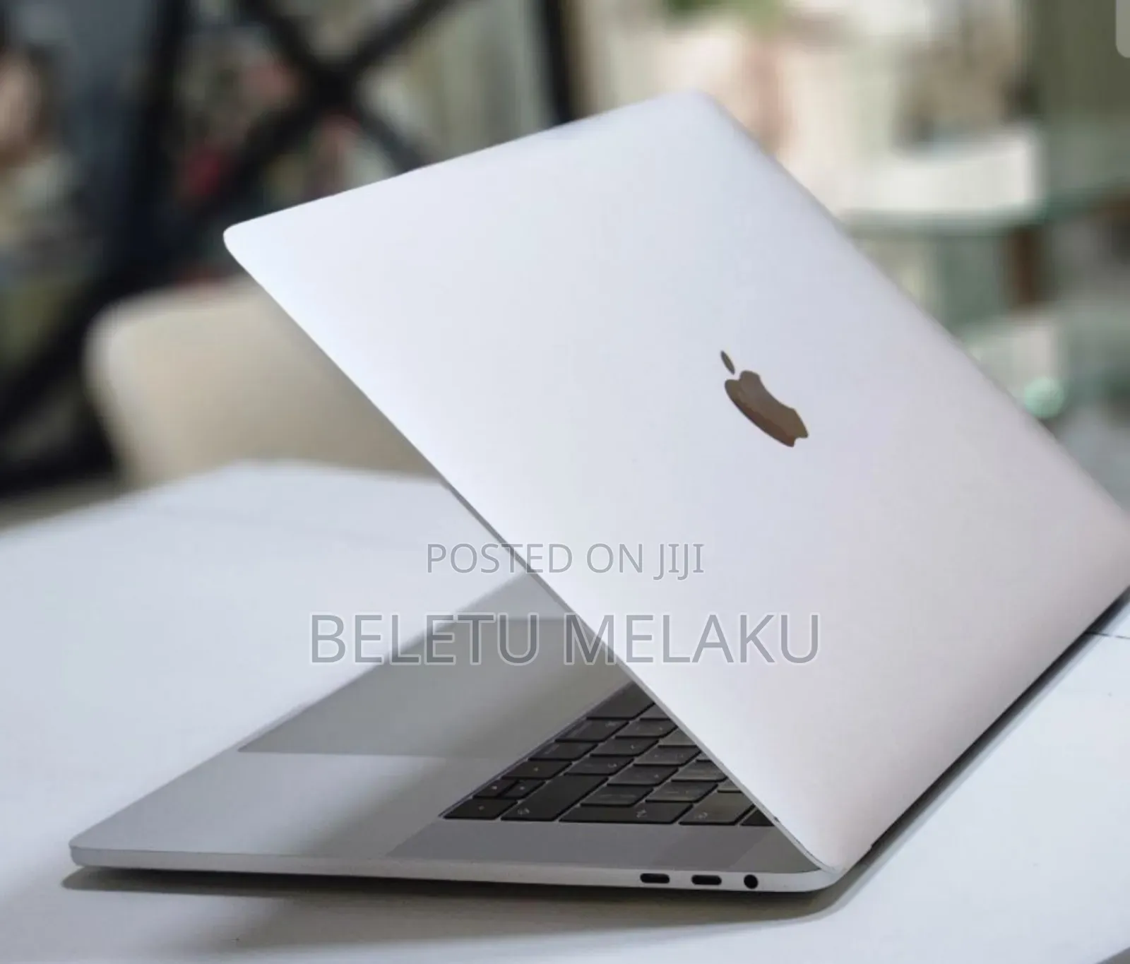 New Laptop Apple MacBook Pro 2017 16GB Intel Core I7 SSD 512GB