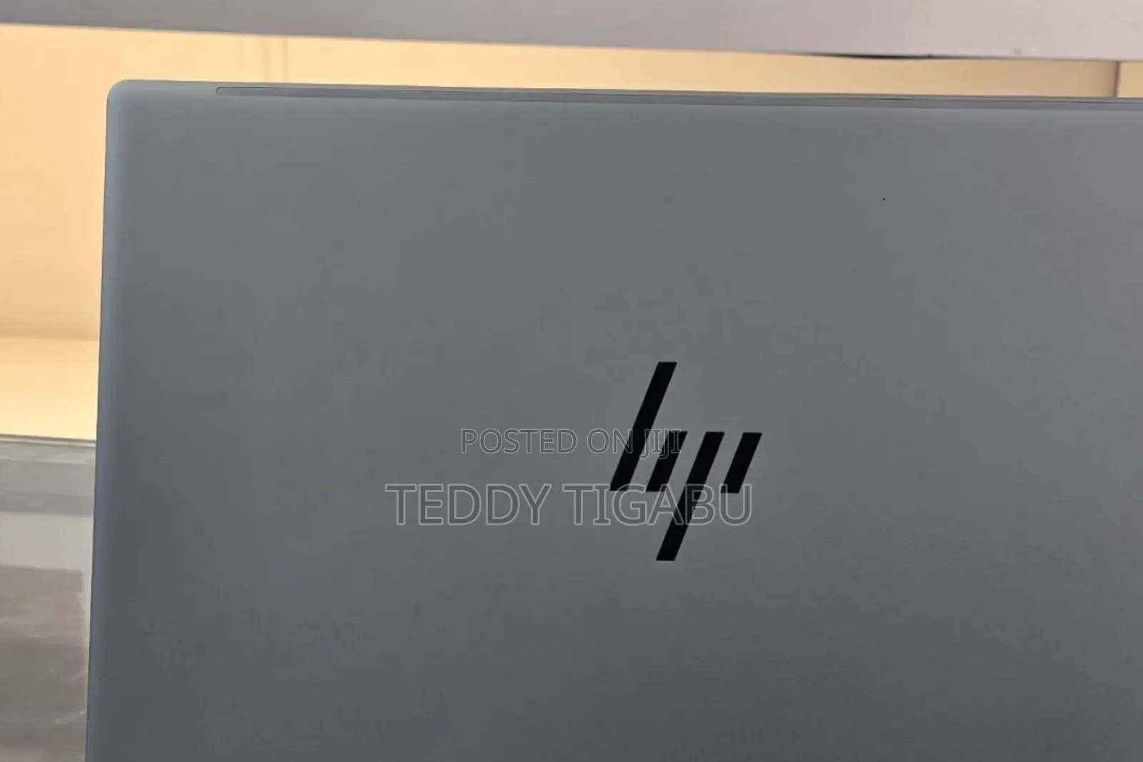 New Laptop HP Envy X360 8GB Intel Core I5 SSD 1T