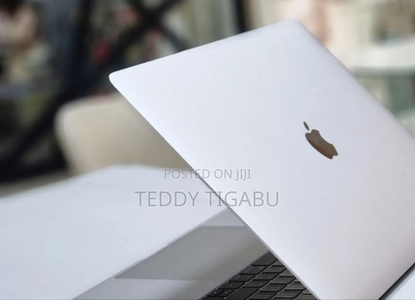 New Laptop Apple MacBook Pro 2017 16GB Intel Core I7 SSD 512GB