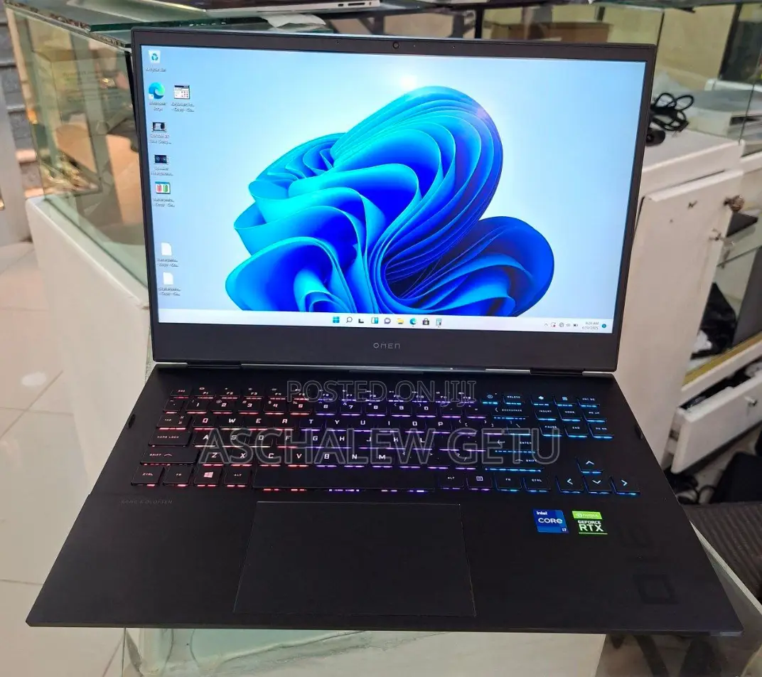 New Laptop HP Omen 16 16GB Intel Core I7 SSD 512GB