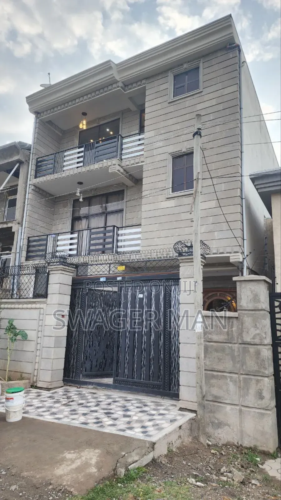 Furnished 8bdrm Townhouse/Terrace in ጣፎ, Yeka for sale