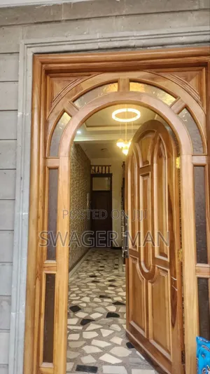 Furnished 8bdrm Townhouse/Terrace in ጣፎ, Yeka for sale