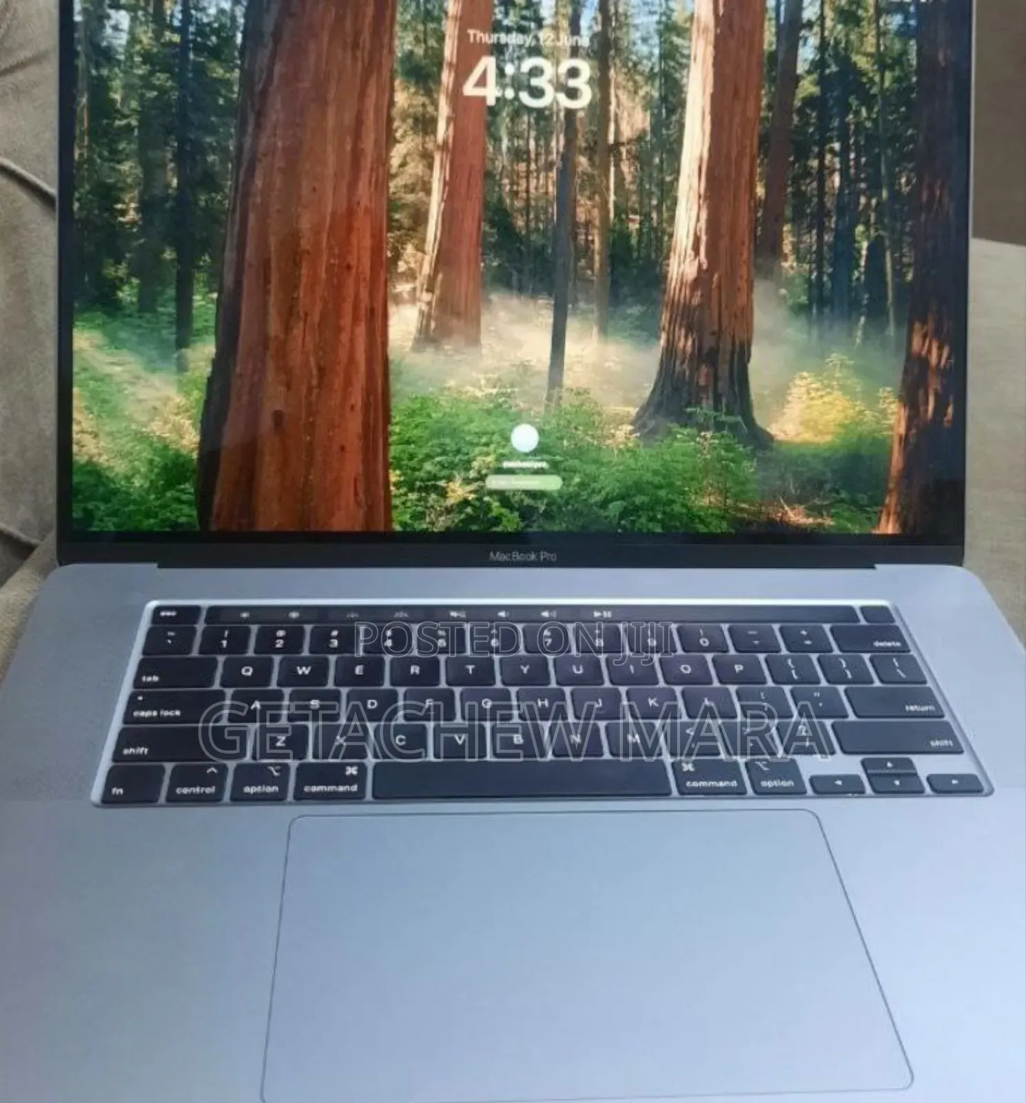 New Laptop Apple MacBook Pro 2019 32GB Intel Core I9 SSD 512GB