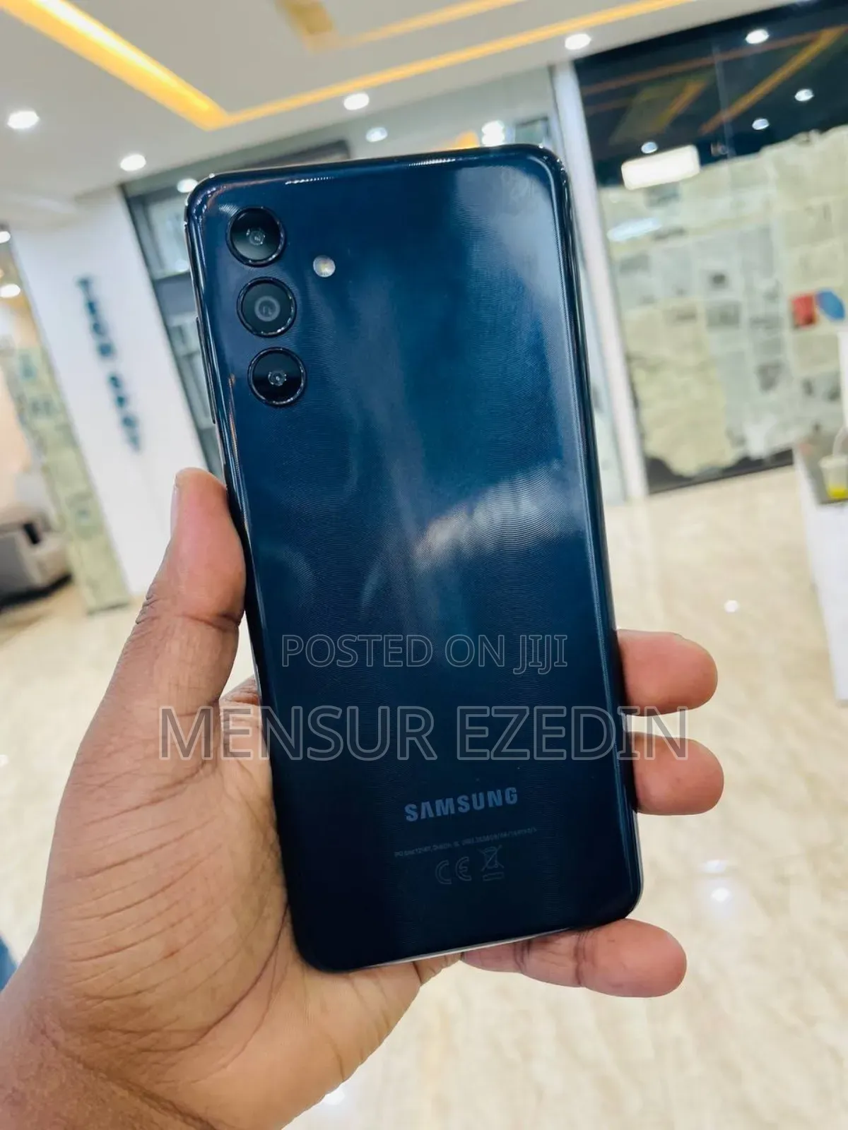 New Samsung Galaxy A04s 128 GB Black