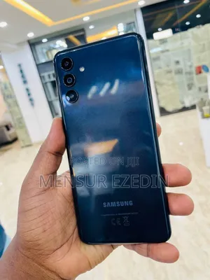 New Samsung Galaxy A04s 128 GB Black