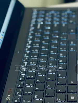 New Laptop Lenovo Legion 5 16GB AMD Ryzen 7 SSD 1T