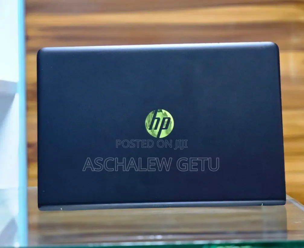 New Laptop HP Pavilion 15 8GB Intel Core I5 HDD 1T