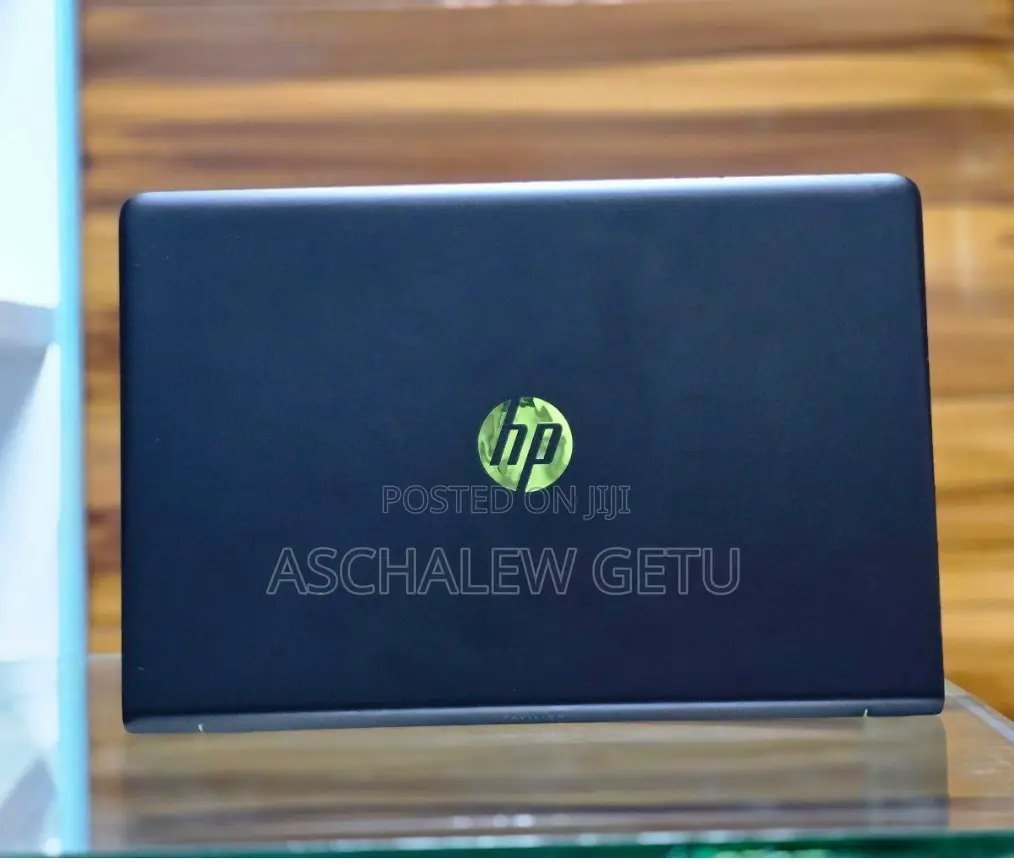 New Laptop HP Pavilion 15 8GB Intel Core I5 HDD 1T