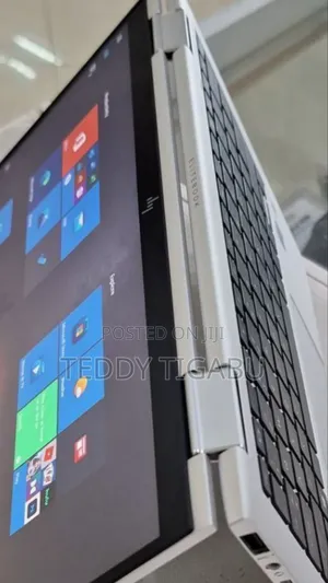 New Laptop HP EliteBook X360 1030 G3 8GB Intel Core I7 SSD 512GB