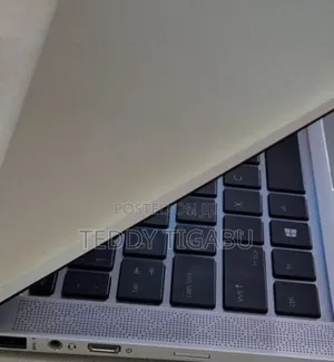 New Laptop HP EliteBook X360 1030 G3 8GB Intel Core I7 SSD 512GB