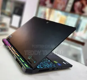 New Laptop Acer Predator Helios 300 16GB Intel Core I7 SSD 1T