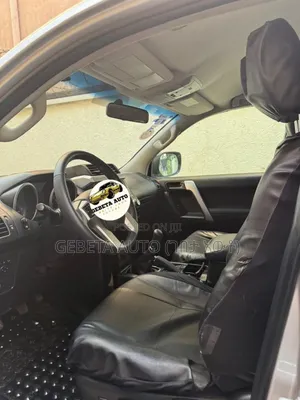 Toyota Land Cruiser 2014 Silver