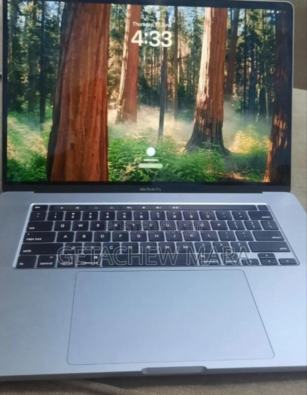 New Laptop Apple MacBook Pro 2019 32GB Intel Core I9 SSD 512GB
