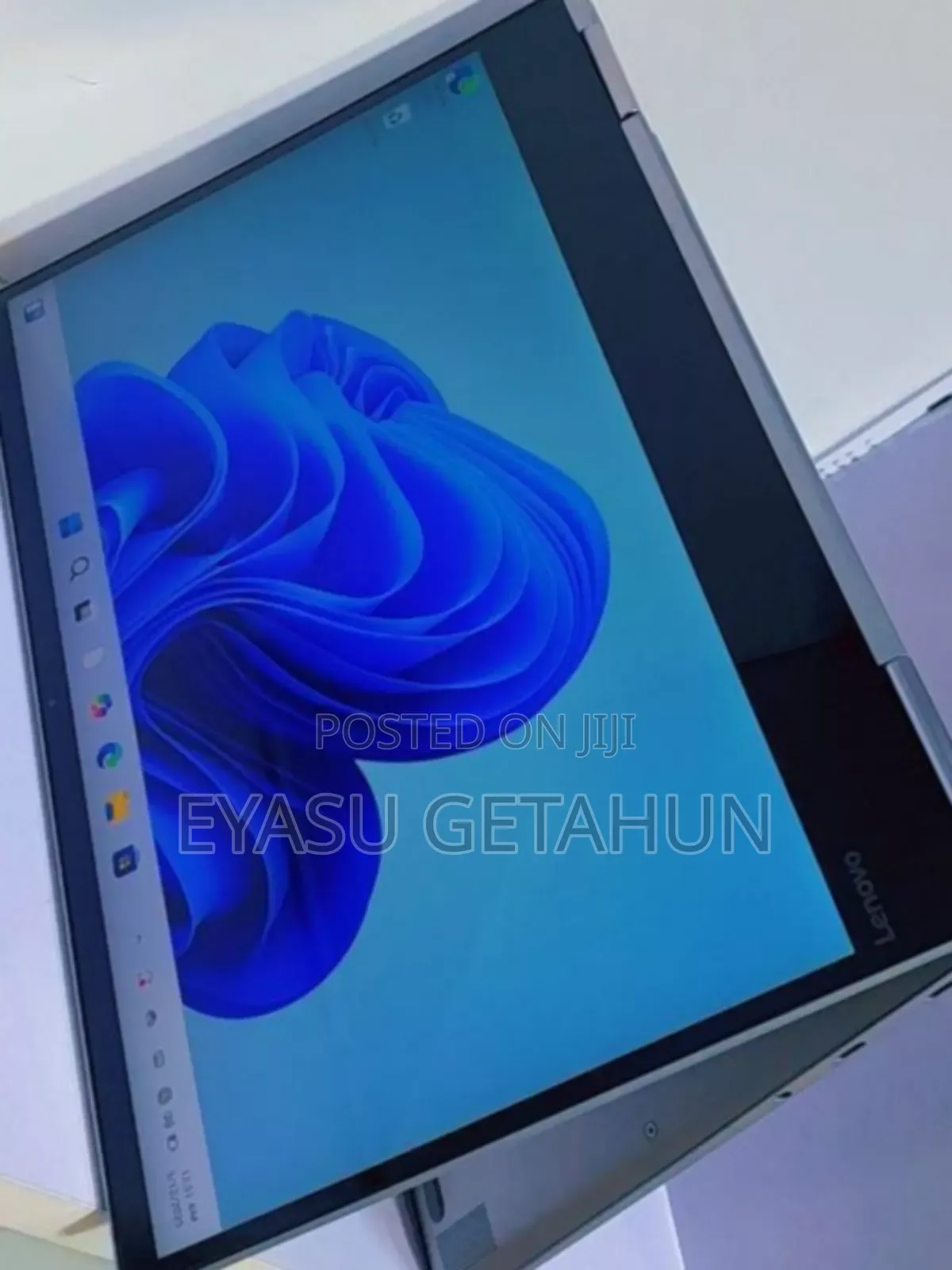 New Laptop Lenovo ThinkPad Yoga 8GB Intel Core I7 SSD 1T