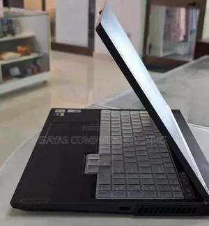 New Laptop Lenovo 16GB Intel Core I5 SSD 1T
