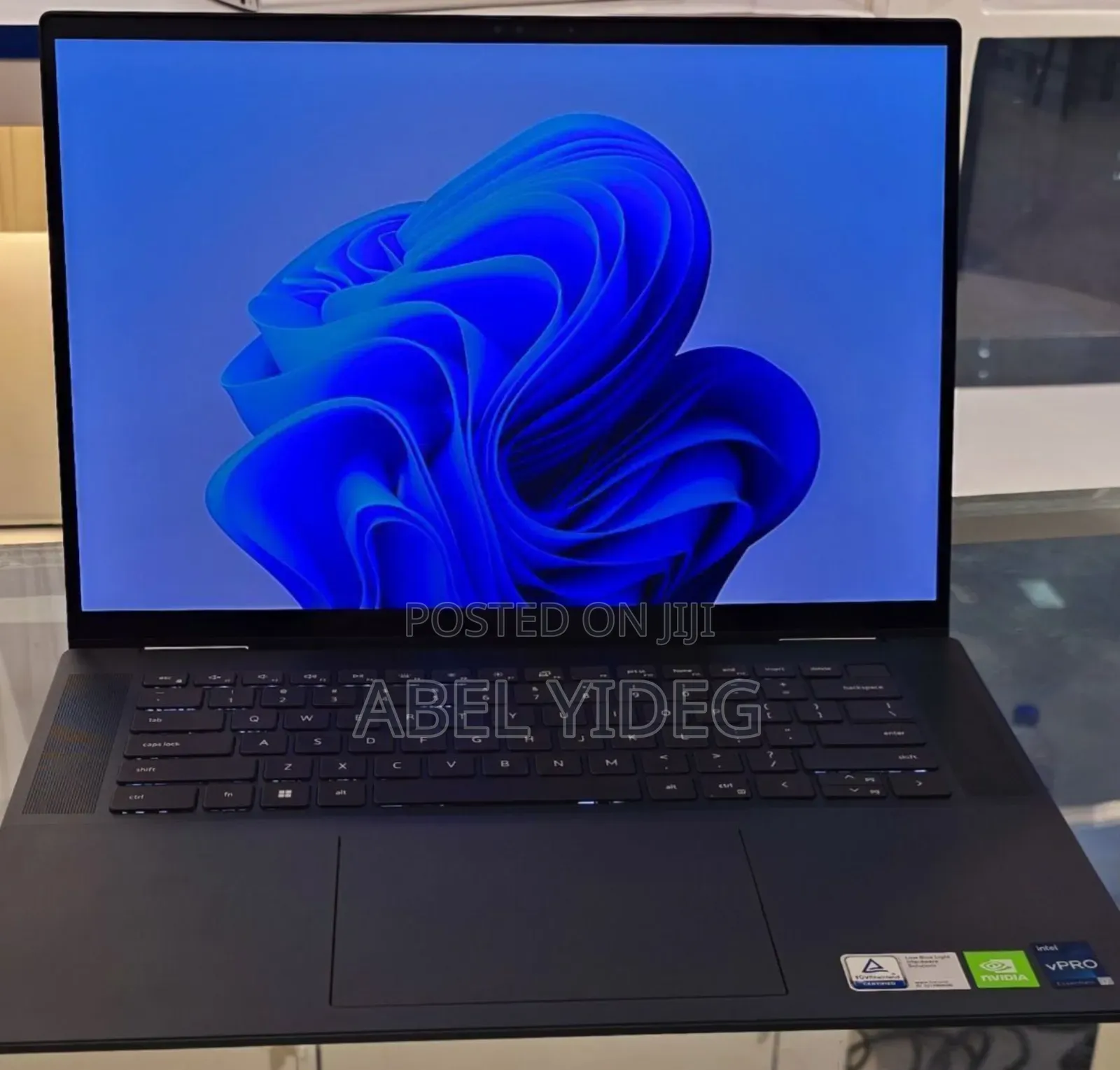 New Laptop Dell 16GB Intel Core I7 SSD 512GB