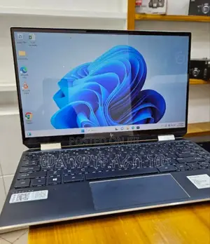 Photo - New Laptop HP Spectre 13 16GB Intel Core I7 SSD 512GB